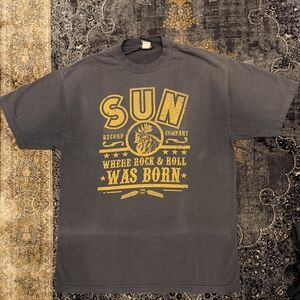 Sun Records Faded Black Steady Clothing Size Large T-Shirt Short Sleeve Comfy